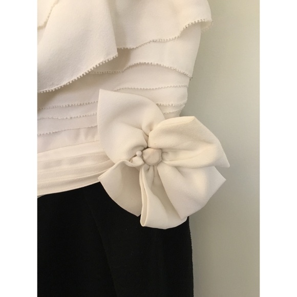 Block Color Black and White Cocktail Dress - Picture 3 of 6